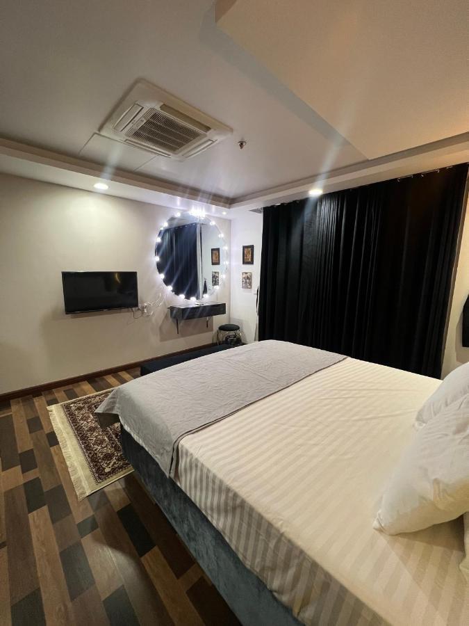 Sunset Luxury Gold Crest Mall Residency Lahore Exterior photo